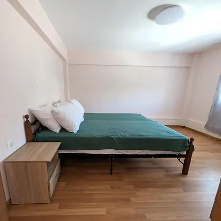 Achilleas In Apartamento