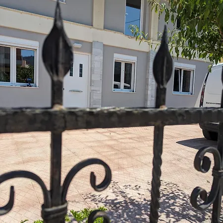 Apartamento Achilleas In Kamena Vourla