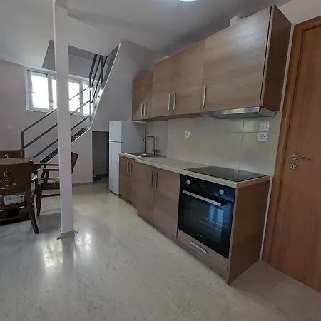 Apartamento Achilleas In *